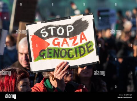 pro palestine rally national demonstration for palestine taking place on armistice day in london uk crossing vauxhall bridge stop gaza genocide 2T8E1JR