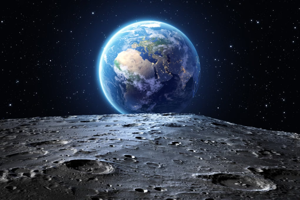 luna terra shutterstock 266203424.1020x680